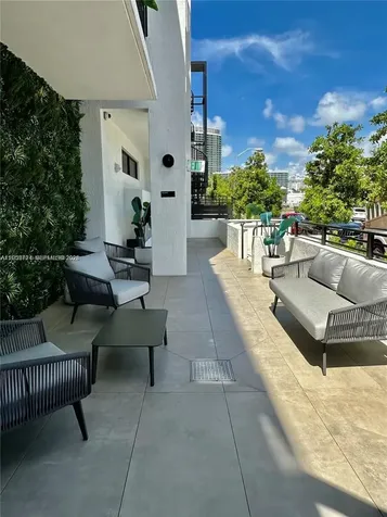 1030 15th Street Miami Beach FL 33139