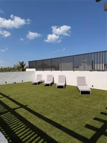 1030 15th Street Miami Beach FL 33139