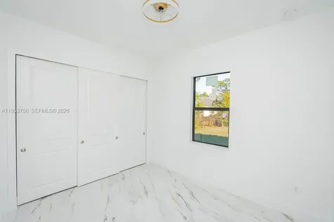1005 Brenton Avenue Lehigh Acres FL 33974