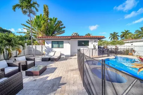 1356 Madison Street Hollywood FL 33019