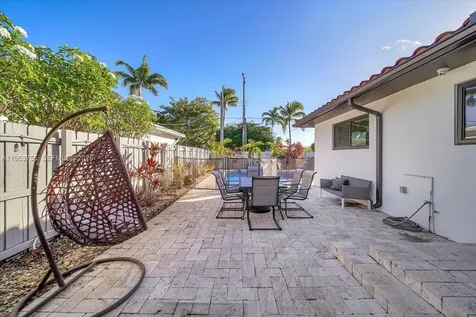 1356 Madison Street Hollywood FL 33019