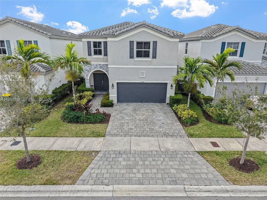 1388 SE 27th Terrace Homestead FL 33035