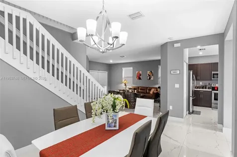 1388 SE 27th Terrace Homestead FL 33035