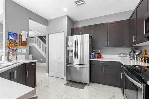 1388 SE 27th Terrace Homestead FL 33035