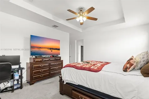 1388 SE 27th Terrace Homestead FL 33035