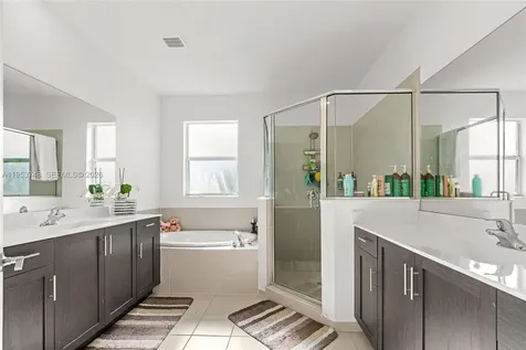 1388 SE 27th Terrace Homestead FL 33035