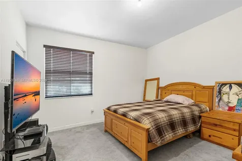 1388 SE 27th Terrace Homestead FL 33035