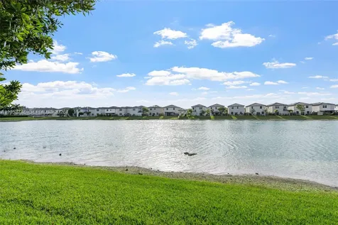 1388 SE 27th Terrace Homestead FL 33035