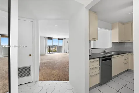 2780 NE 183rd Street Aventura FL 33160