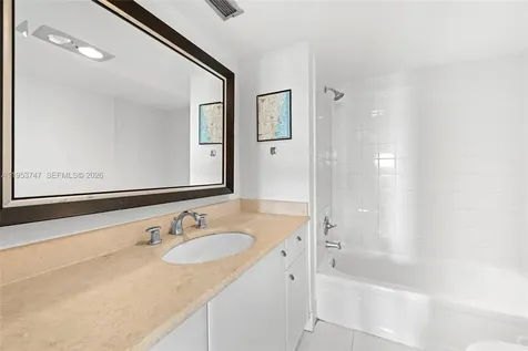 2780 NE 183rd Street Aventura FL 33160