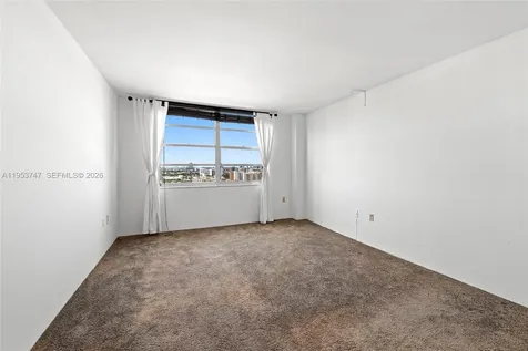 2780 NE 183rd Street Aventura FL 33160