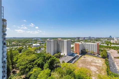 2780 NE 183rd Street Aventura FL 33160
