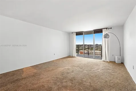 2780 NE 183rd Street Aventura FL 33160