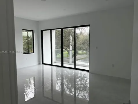 2 Hough Drive Miami Springs FL 33166