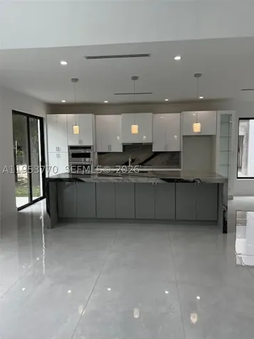 2 Hough Drive Miami Springs FL 33166