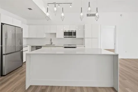 101 Diplomat Parkway Hallandale Beach FL 33009