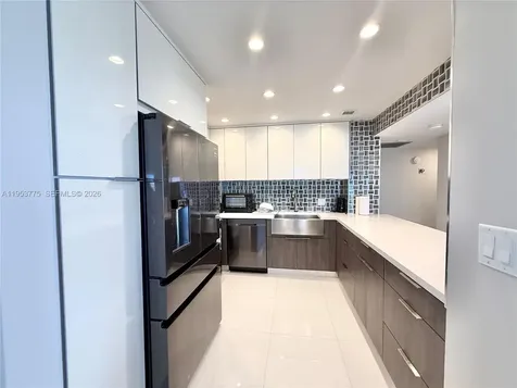 1985 S Ocean Drive Hallandale Beach FL 33009