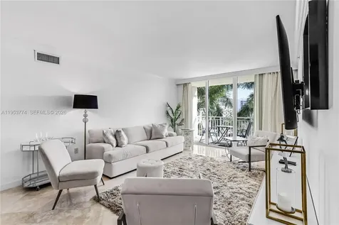 99 SE Mizner Boulevard Boca Raton FL 33432