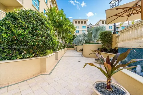 99 SE Mizner Boulevard Boca Raton FL 33432