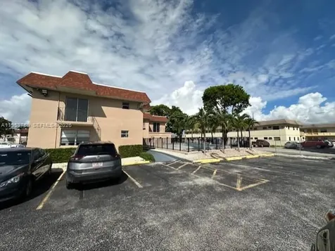 1015 NW 45th Avenue Miami FL 33126