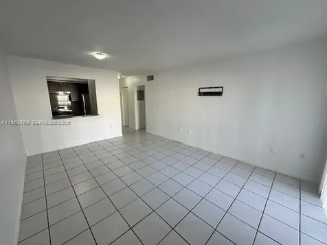 1015 NW 45th Avenue Miami FL 33126