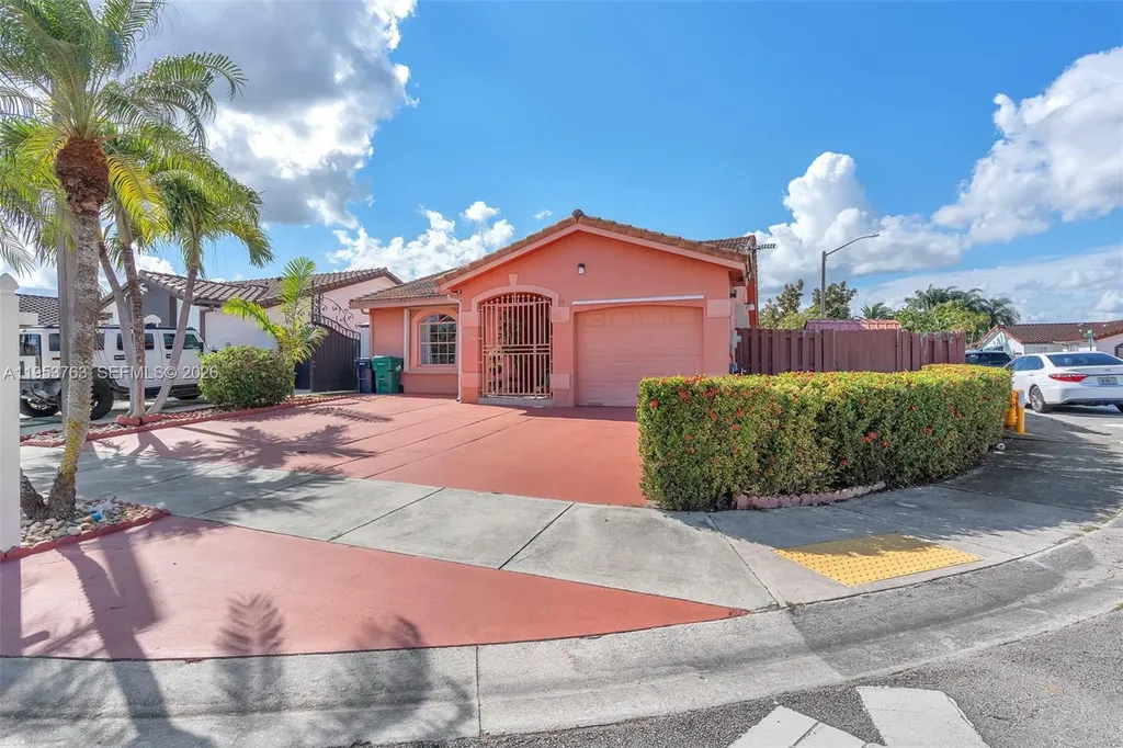1002 SW 142nd Court Miami FL 33184