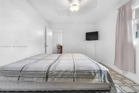 1002 SW 142nd Court Miami FL 33184