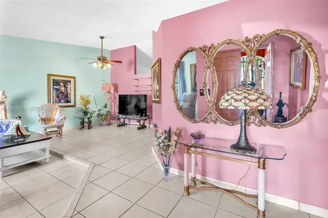 1002 SW 142nd Court Miami FL 33184