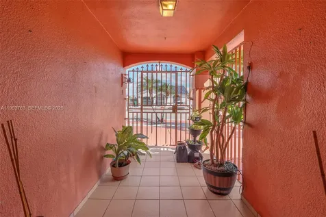 1002 SW 142nd Court Miami FL 33184