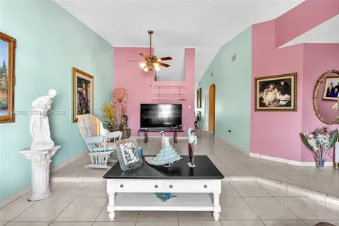 1002 SW 142nd Court Miami FL 33184