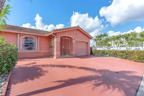 1002 SW 142nd Court Miami FL 33184