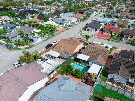 1002 SW 142nd Court Miami FL 33184