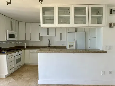 881 Ocean Drive Key Biscayne FL 33149