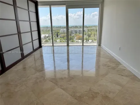 881 Ocean Drive Key Biscayne FL 33149