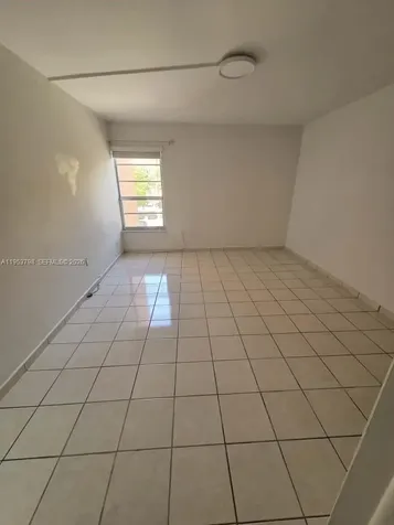 4717 NW 7th Street Miami FL 33126