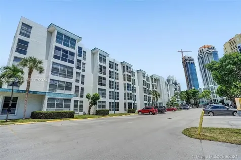 200 177th Drive Sunny Isles Beach FL 33160