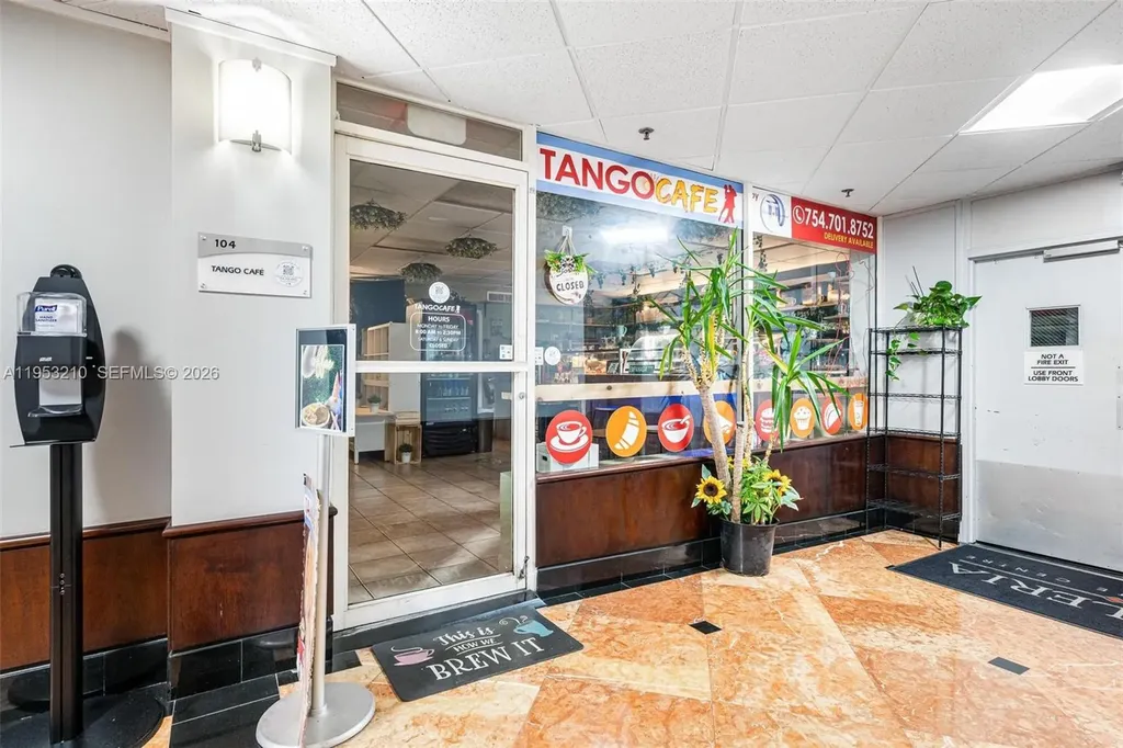 2455 E Sunrise Boulevard Fort Lauderdale FL 33304
