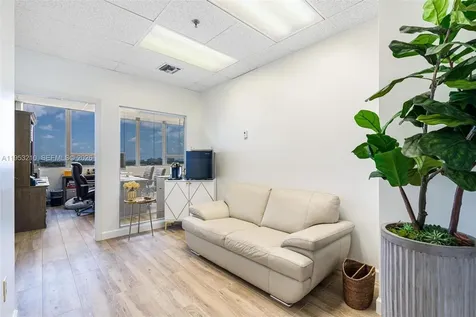 2455 E Sunrise Boulevard Fort Lauderdale FL 33304