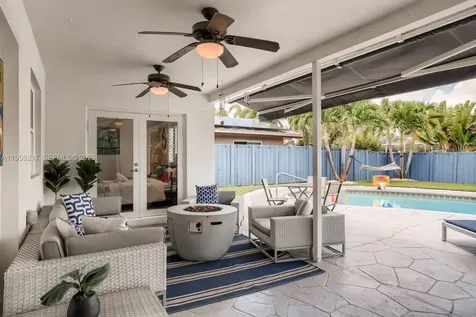 5117 Cleveland Street Hollywood FL 33021