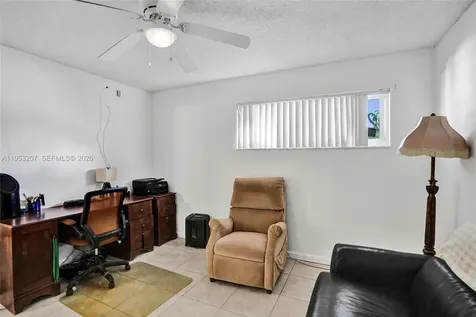 3511 E Inverrary Drive Lauderhill FL 33319