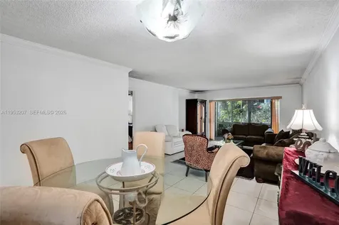 3511 E Inverrary Drive Lauderhill FL 33319