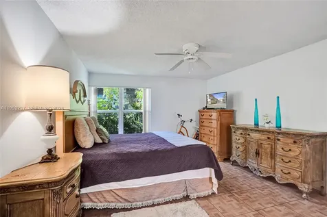 3511 E Inverrary Drive Lauderhill FL 33319