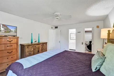 3511 E Inverrary Drive Lauderhill FL 33319