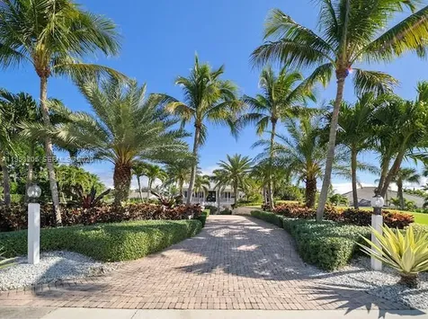 17433 S.e. Indian Hills Drive Tequesta FL 33469