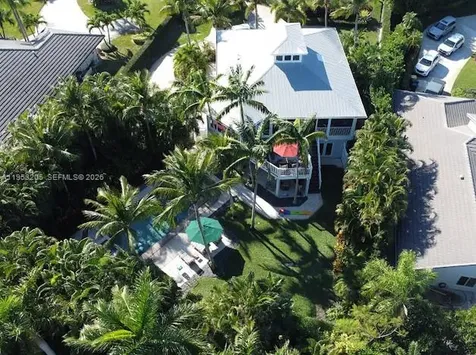 17433 S.e. Indian Hills Drive Tequesta FL 33469
