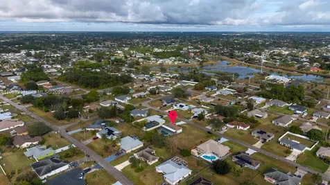 672 SW Stillman Avenue Port St. Lucie FL 34953