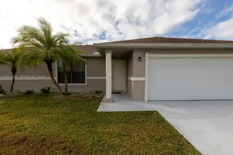 672 SW Stillman Avenue Port St. Lucie FL 34953