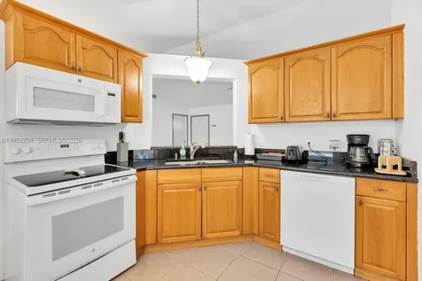 672 SW Stillman Avenue Port St. Lucie FL 34953