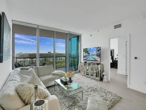 601 NE 36th Street Miami FL 33137