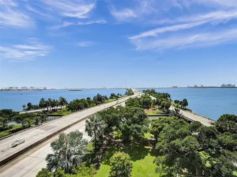 601 NE 36th Street Miami FL 33137